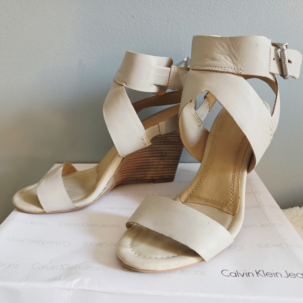 Calvin Klein Women's Cream Wedge Sandals